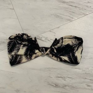 MIKOH Swimwear Top. Size XS.